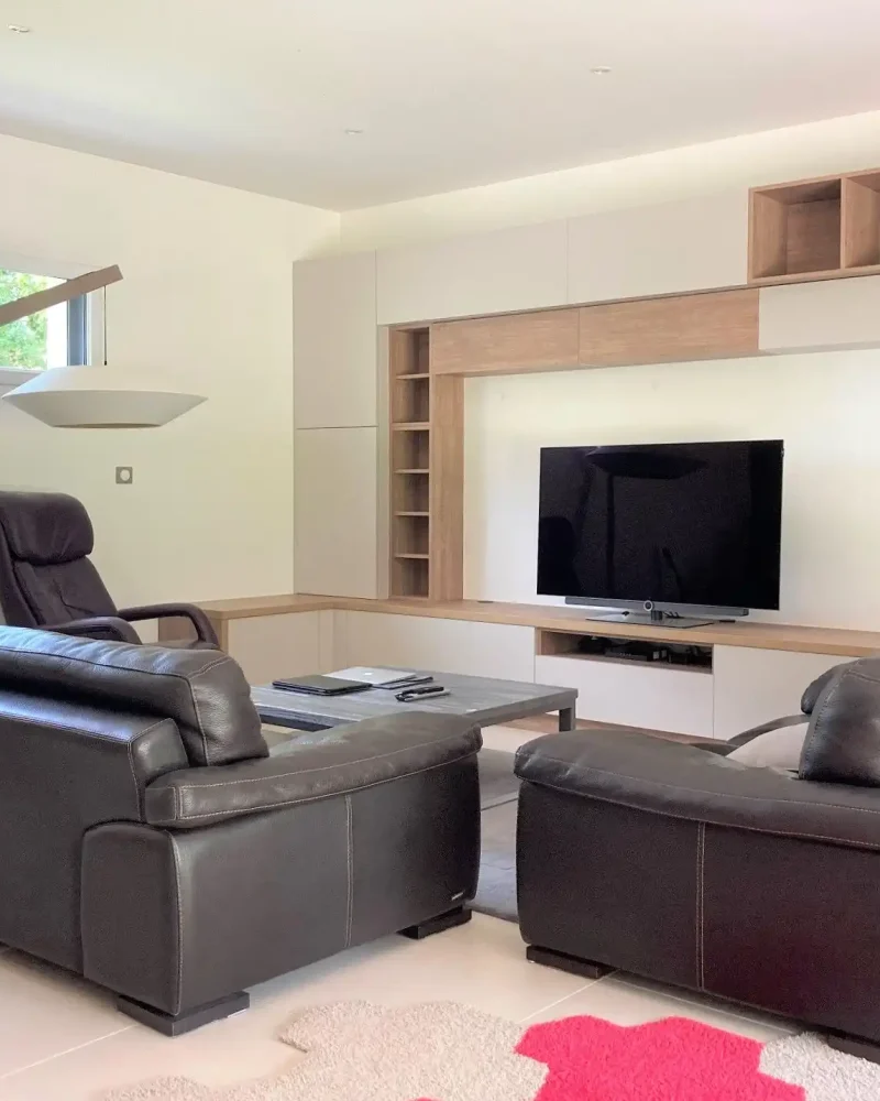 Réalisation agencement, JTM Menuiserie, menuisier à Faye l'Abbesse