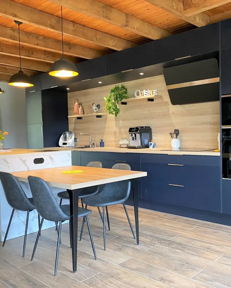 Réalisation agencement, JTM Menuiserie, menuisier à Faye l'Abbesse