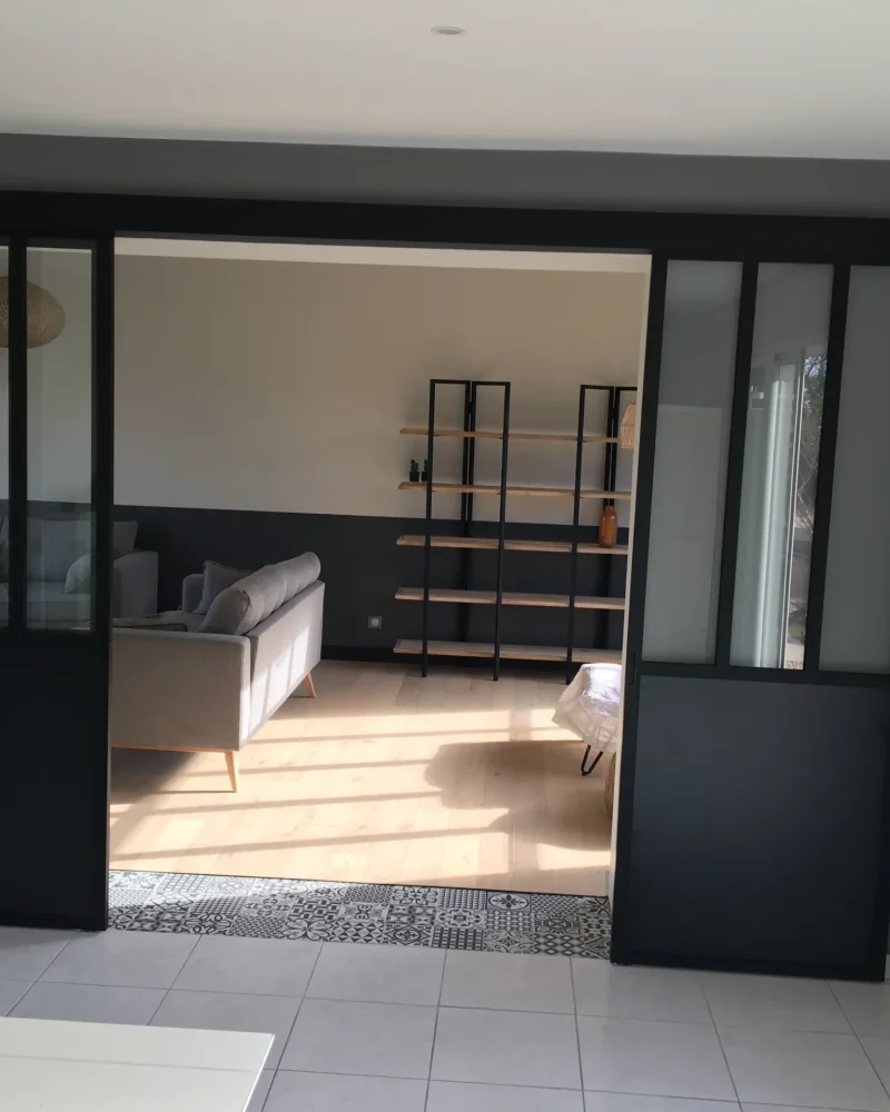 Réalisation agencement, JTM Menuiserie, menuisier à Faye l'Abbesse